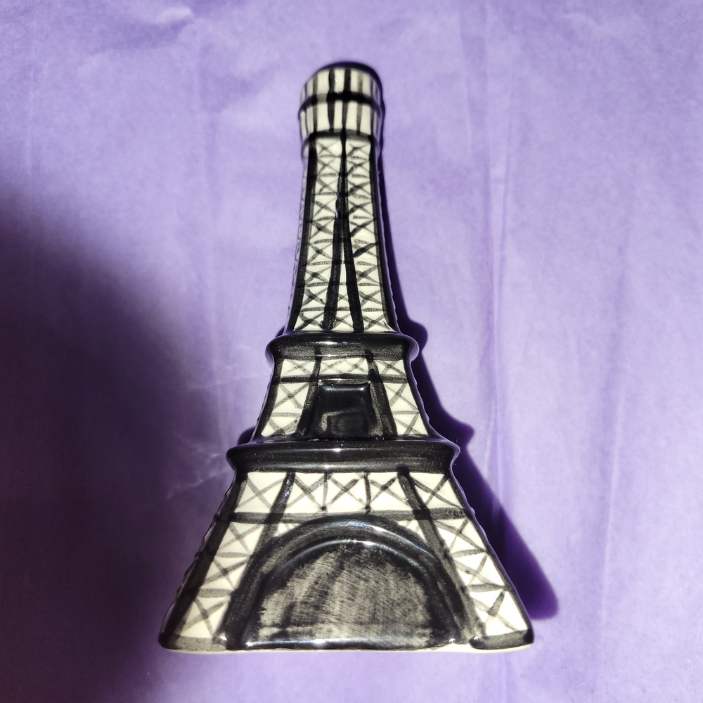 Black and White Eiffel Tower And L'Arc De Triomphe Parisian Ceramic Salt&Pepper - Picture 12 of 14